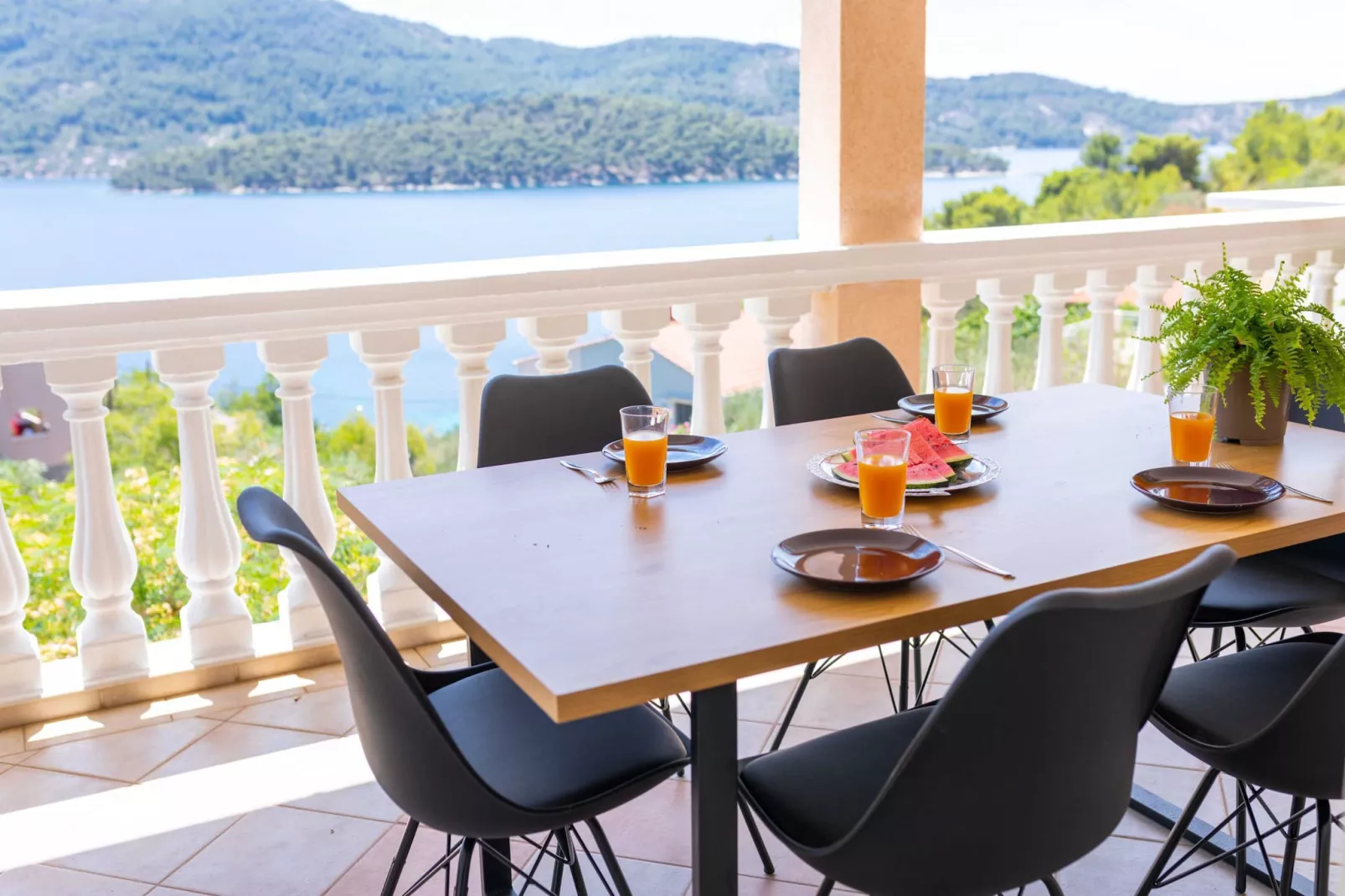 Holiday Home Diana - Five Bedroom House with Terrace and Sea View-Uitzicht