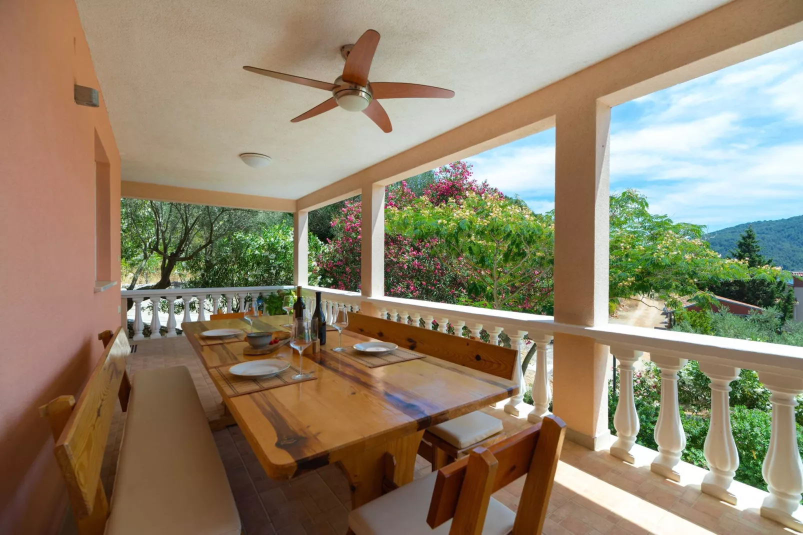 Holiday Home Diana - Five Bedroom House with Terrace and Sea View-Terras