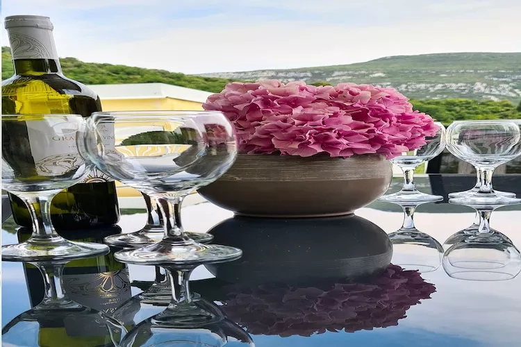 Holiday Home Gea - Three Bedroom Holiday Home with Terrace and Partial Sea View-Terras