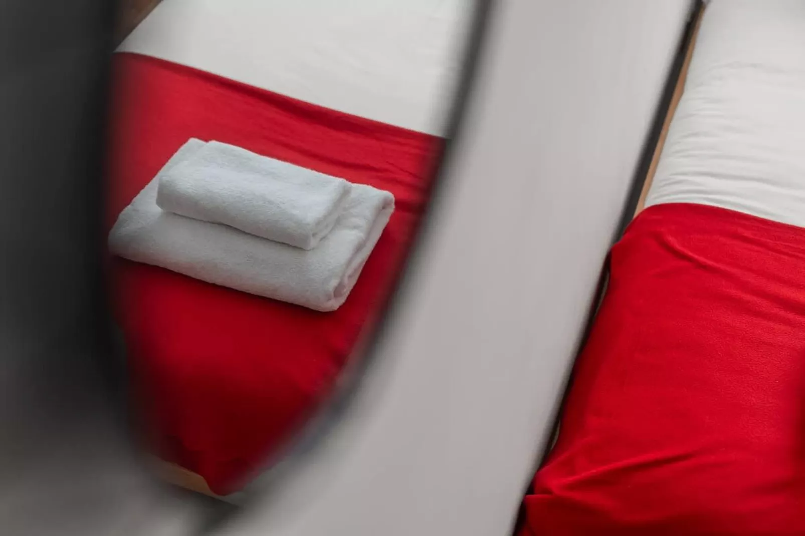 KT2 Gibbon Rd 94-Sfeer