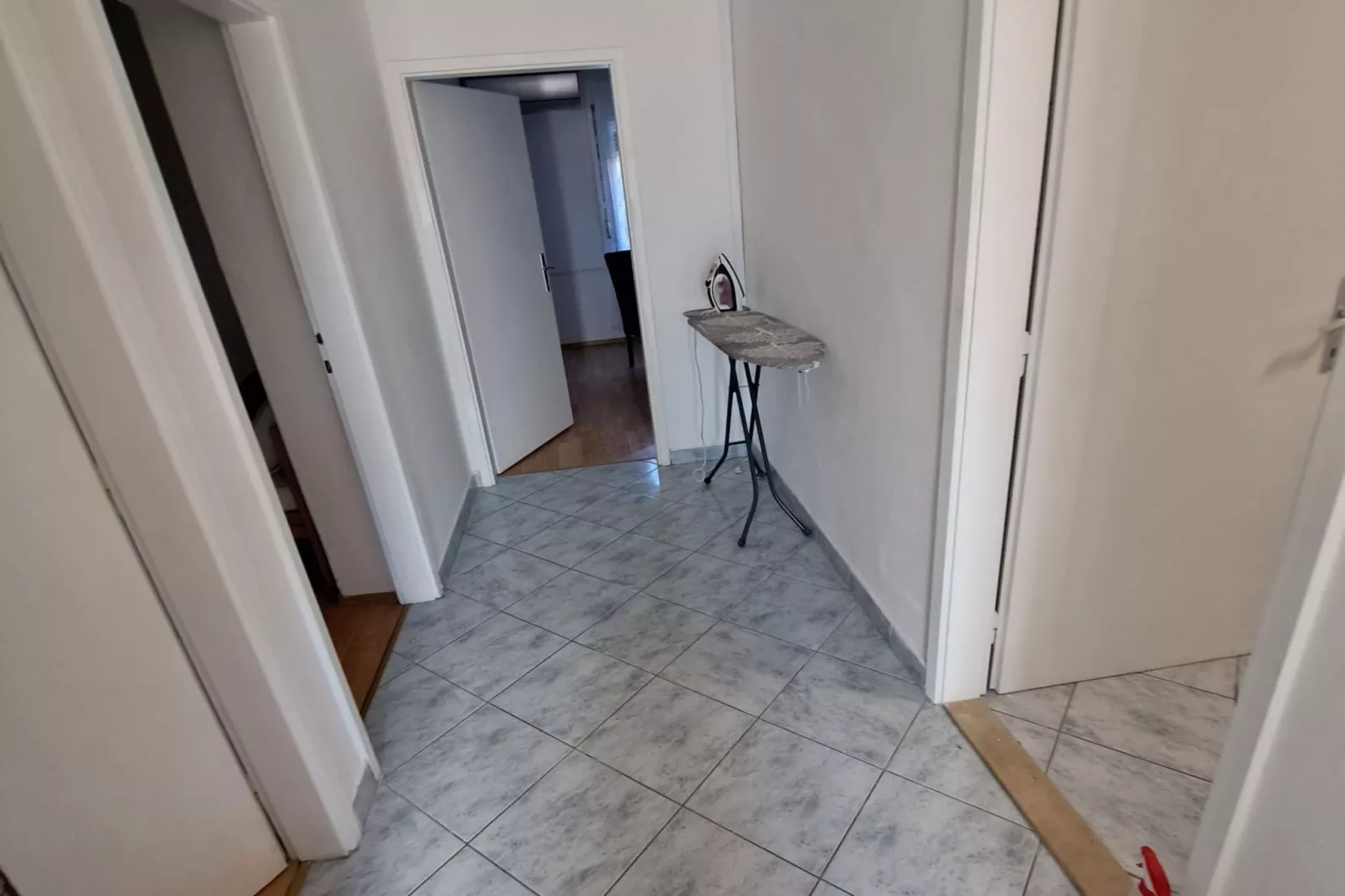 Apartment Marko (ST) - Three Bedroom Apartment with Balcony and Garden View-Binnen