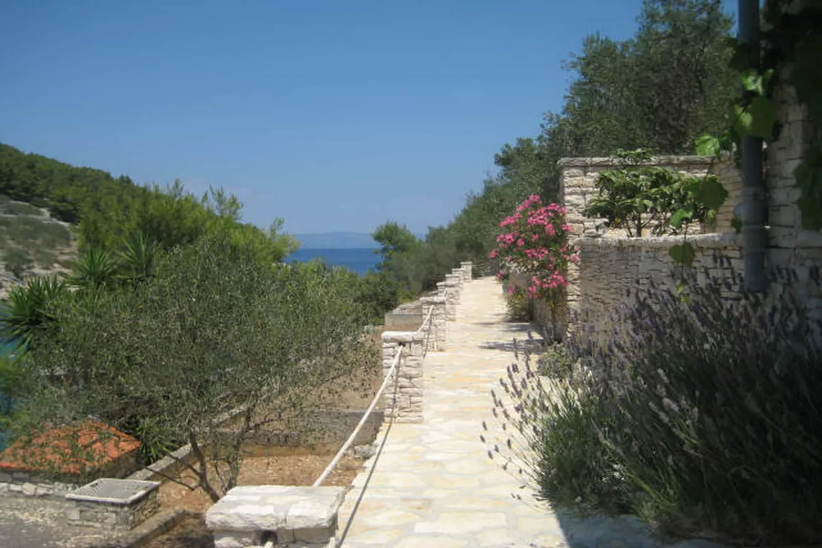 Stone House Mia - Two Bedroom Stone House with Terrace and Sea View-Buitenlucht