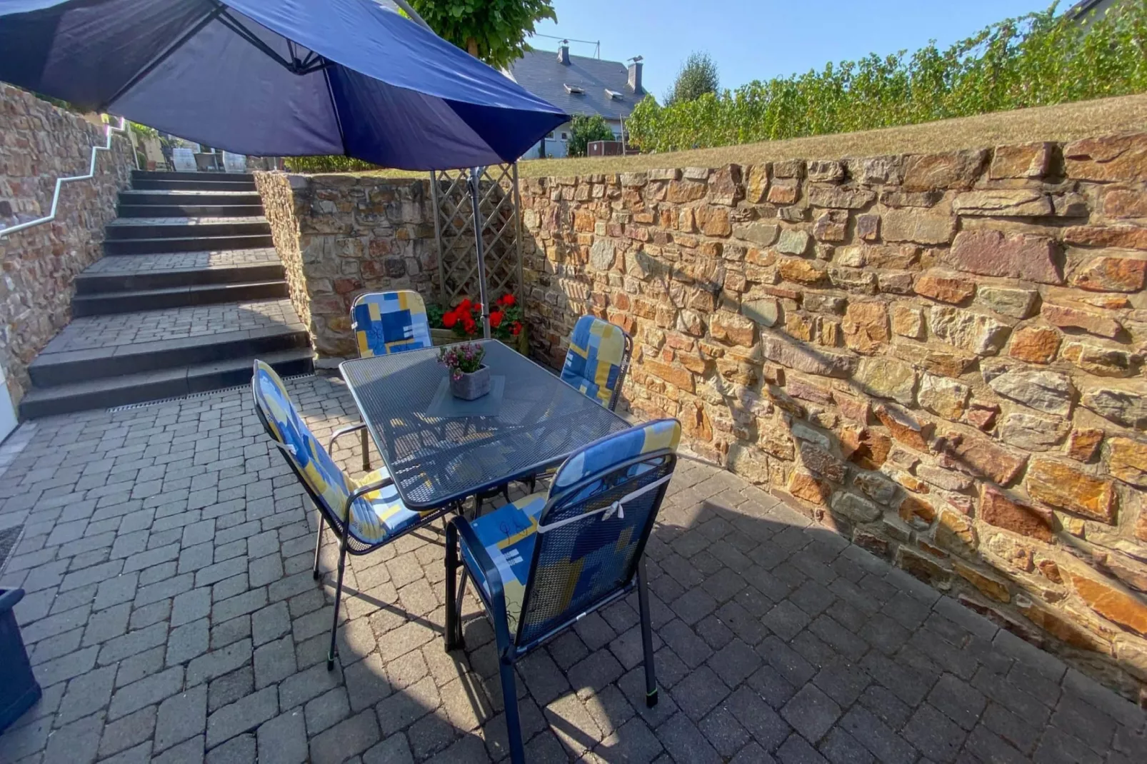 Weingut Justen-Kiebel-Terrasbalkon