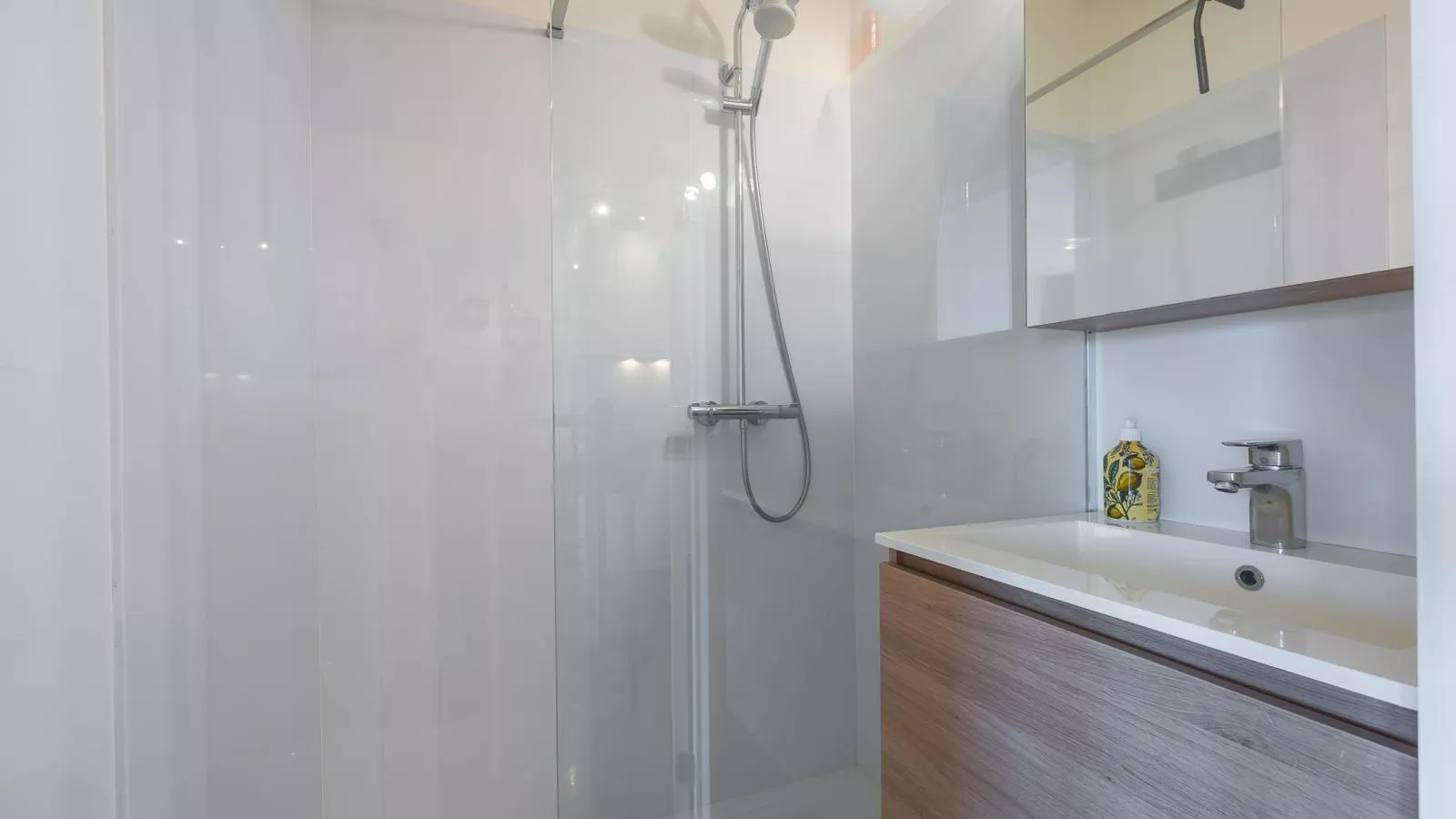 Amazone - 0304-Badkamer