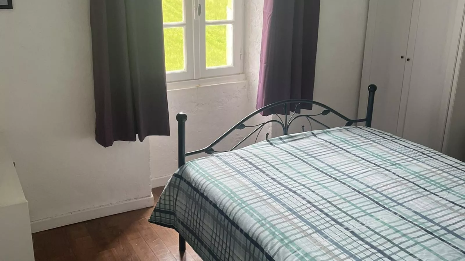 Maison Sauveterre-Slaapkamer