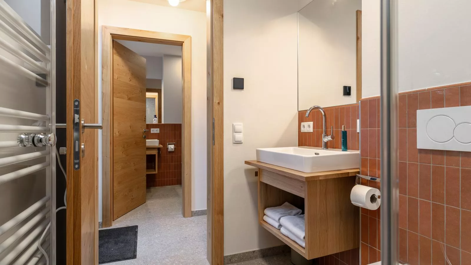 Tauernlodge Eben E1-Badkamer