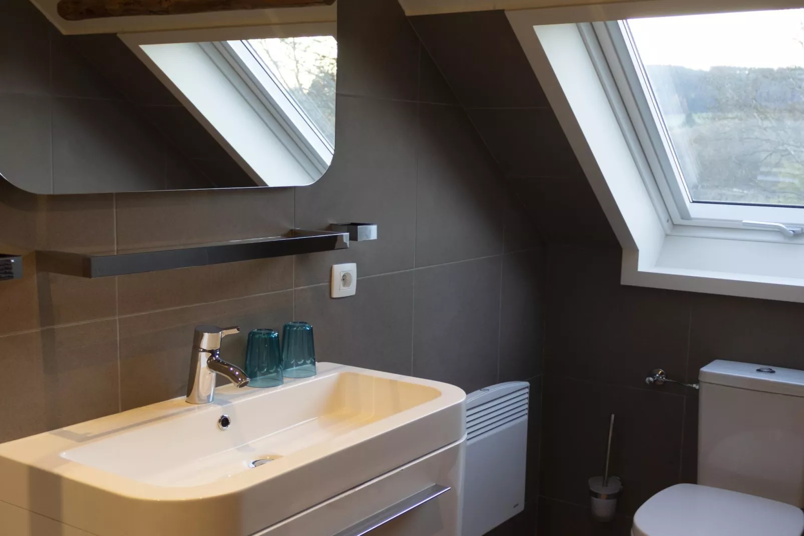 GÎTE CONTES DE SALME Lodge des Contes - Badkamer