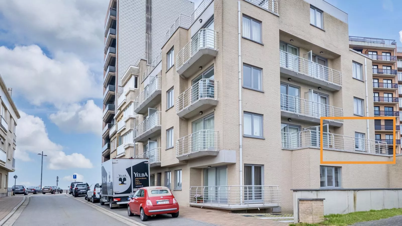 Four Seven  - 0102 + box 1