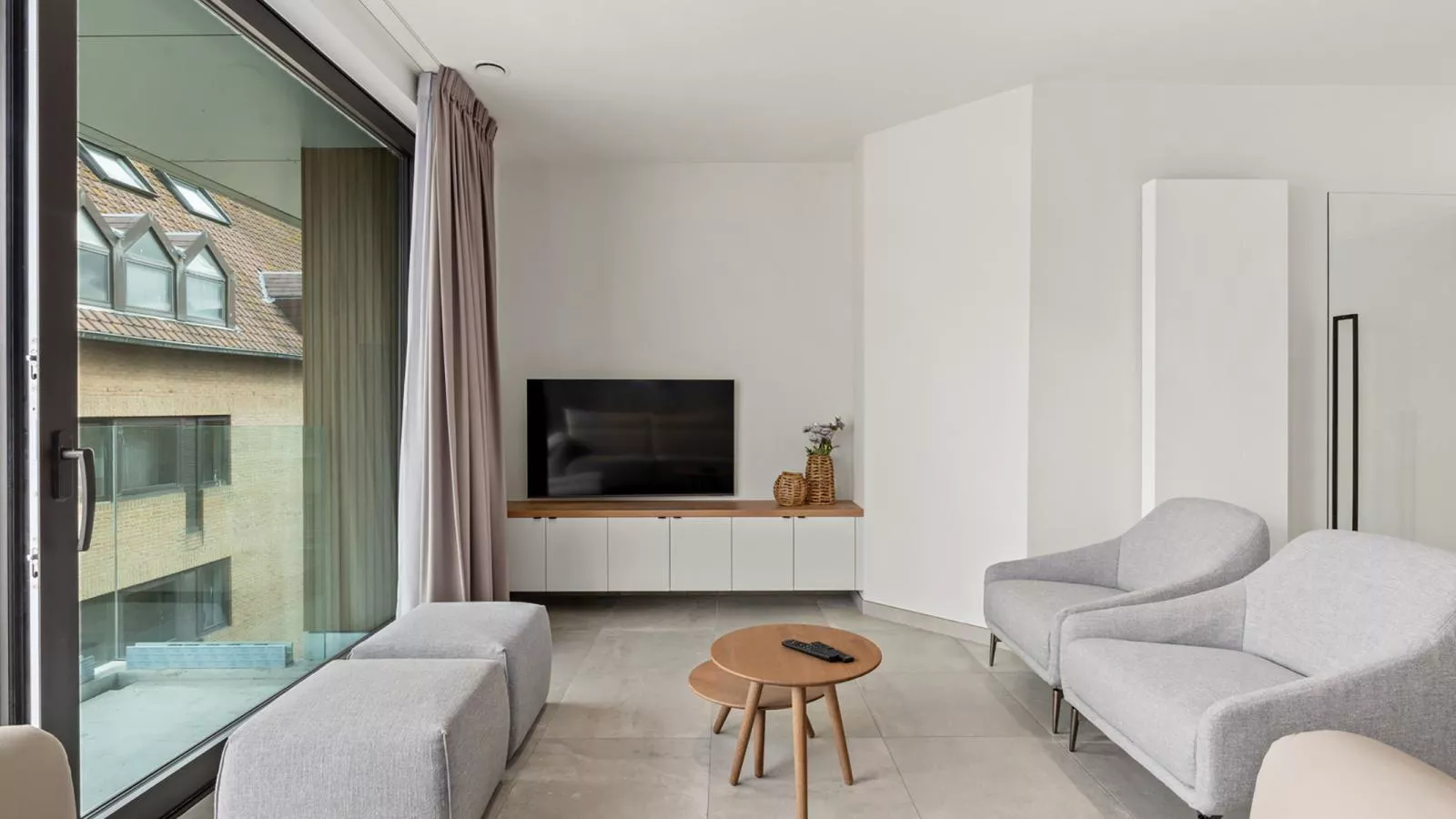 Maple Leaf - 03.02 + garage