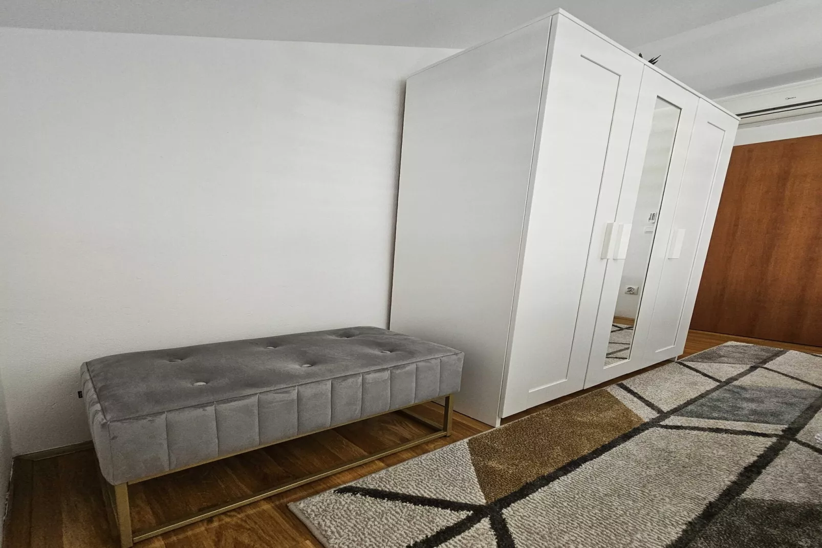 Apartment Kola - Two Bedroom Apartment with Balcony and Sea View (2) - Binnen