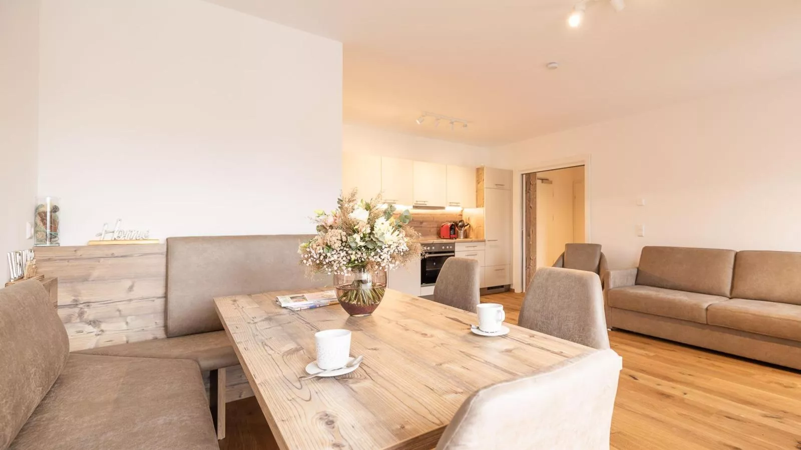 Ski Nature Apartment Lungau Top 1-Eetkamer