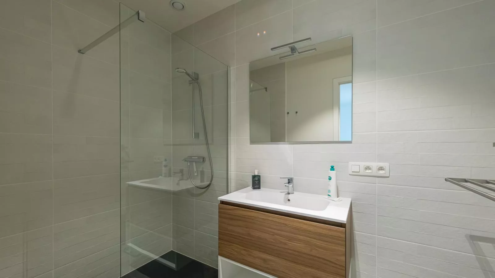 Ancilla  - 0105-Badkamer