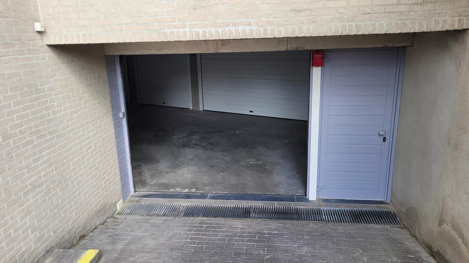 Four Seven  - 0102 + box 1-Buitenlucht