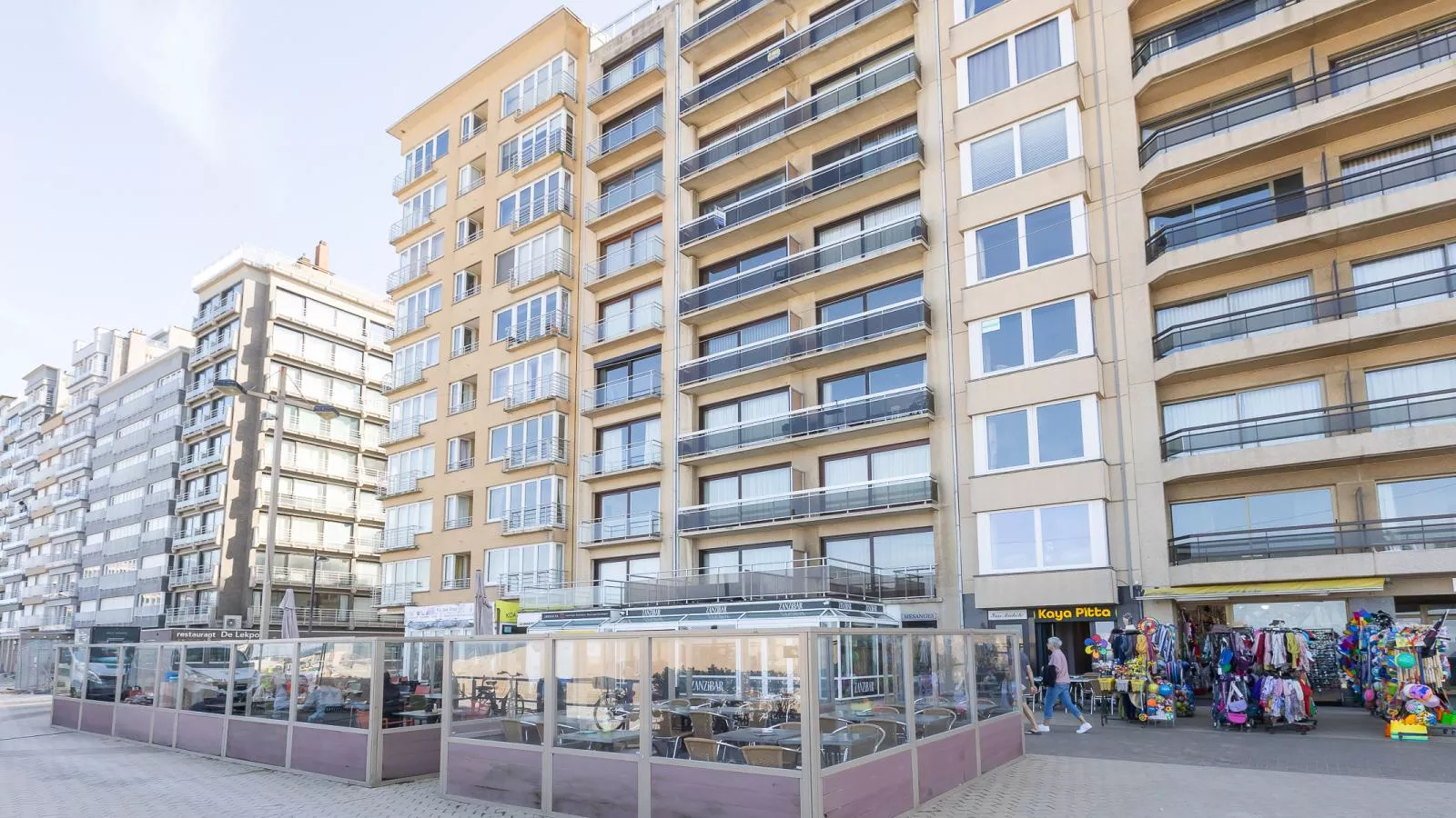 Mesanges  - 0401 + box 1/2 (Peter Pan)-Buitenlucht