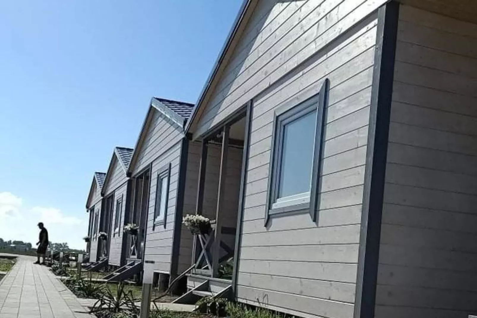 	Domki wakacyjne z basenem Gąski - Buitenkant zomer