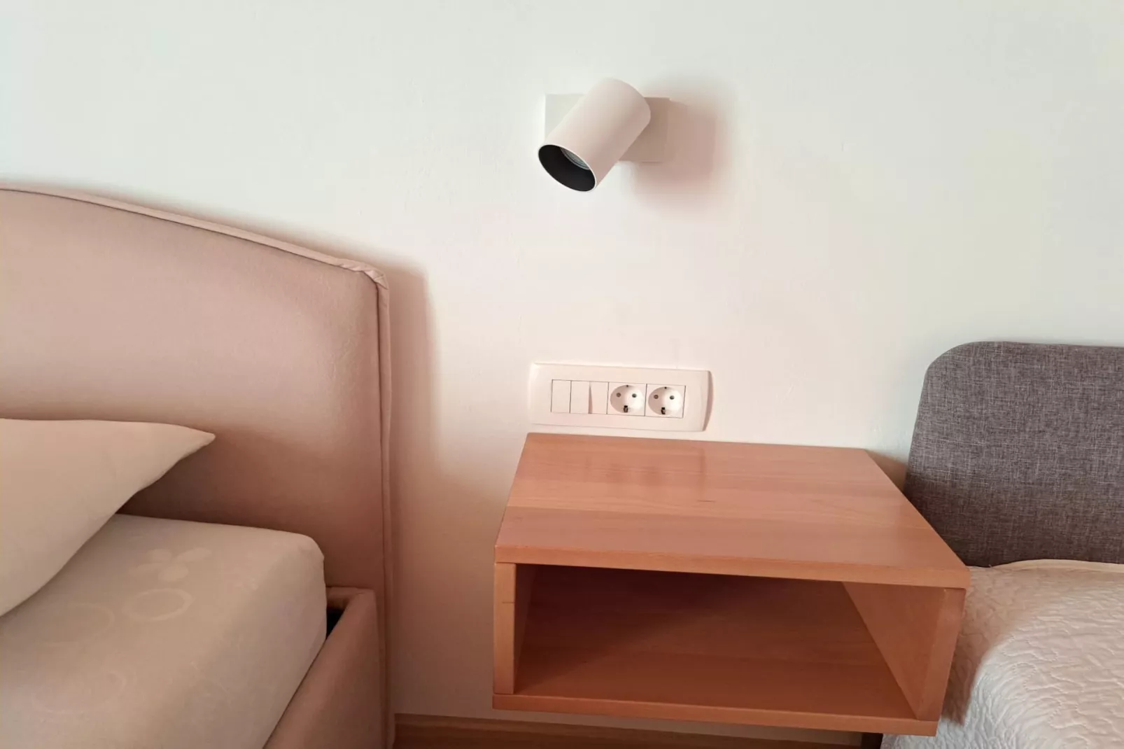 Guesthouse Žafran- Two Bedroom Apartment-Slaapkamer