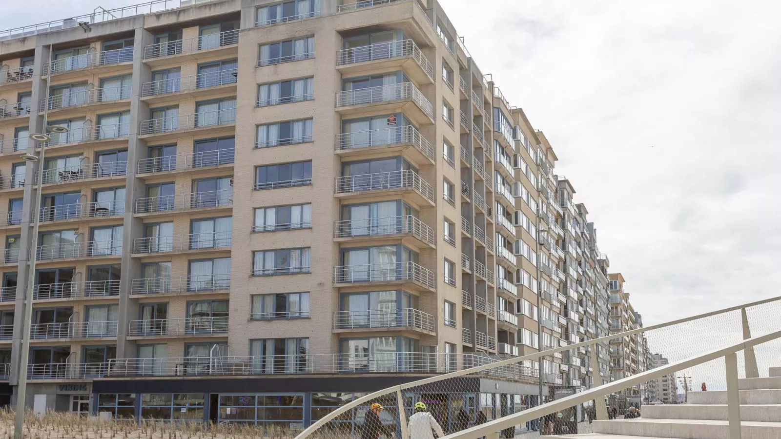 Viking - 0608 + box 4-Buitenlucht