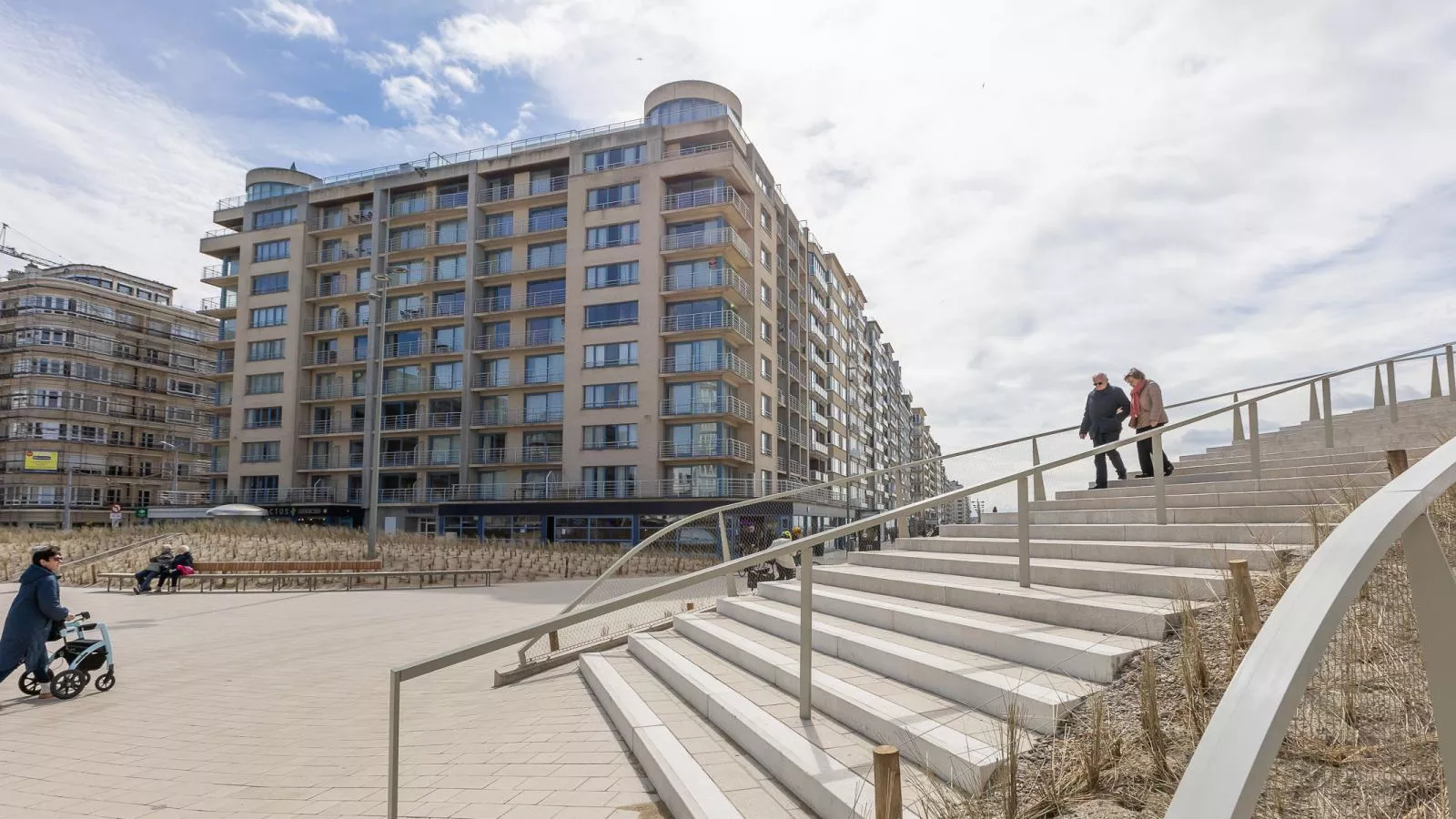 Viking - 0608 + box 4-Buitenlucht