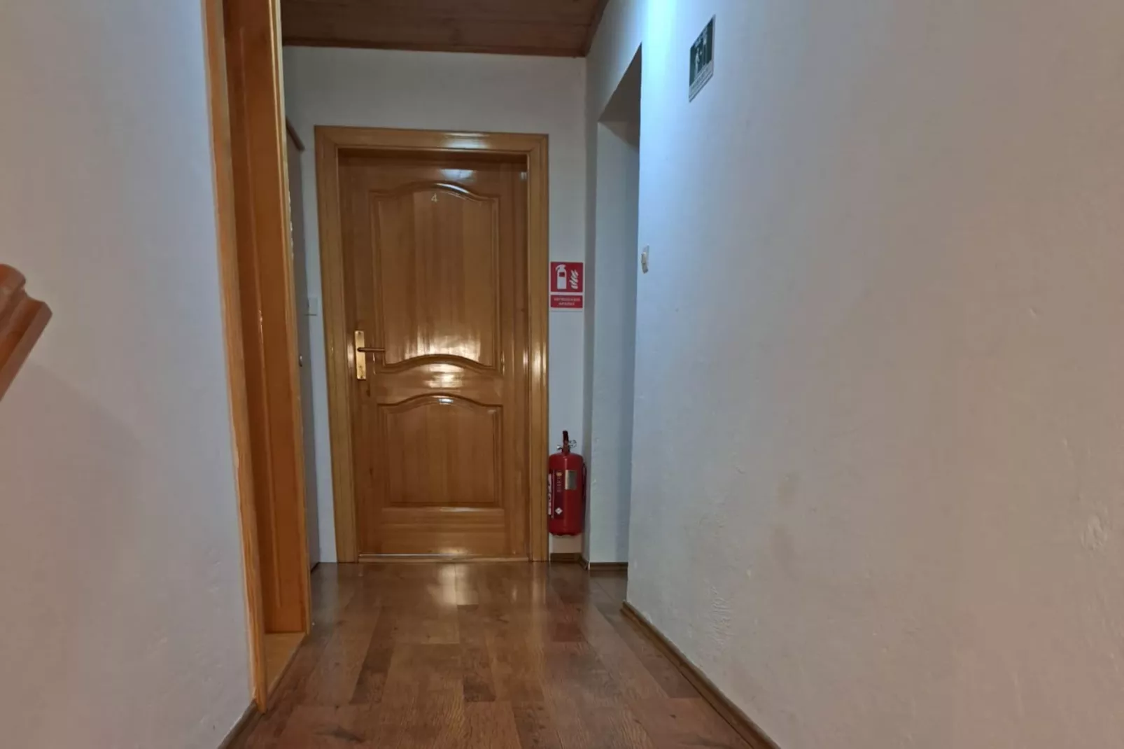 Guesthouse Žafran- Two Bedroom Apartment-Binnen