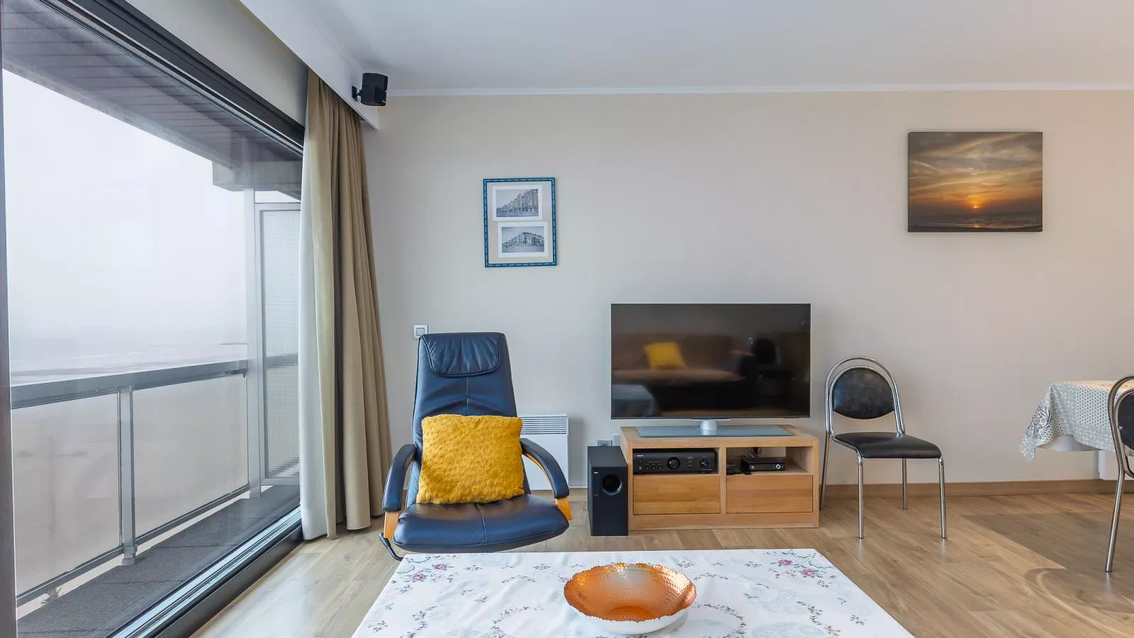 Brisbane II - 0403 + box 59 (Zeegalm)