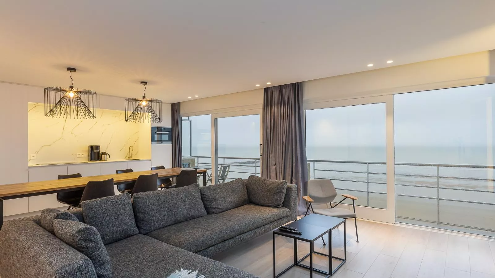 Manager  - 0509 + box 39 (Green Garden)