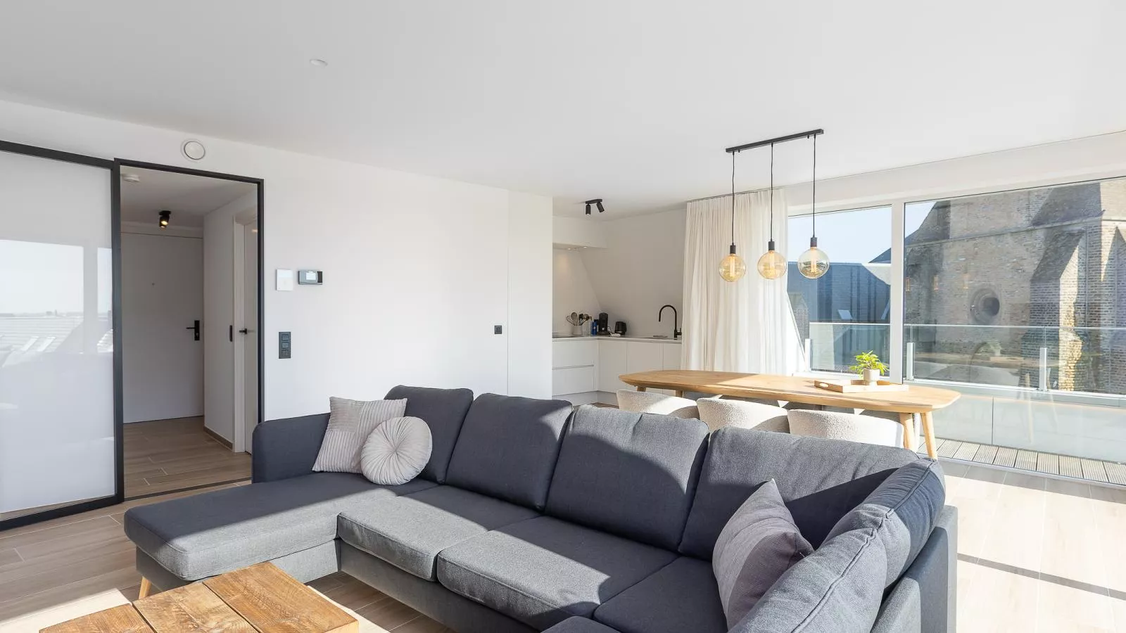 Green Lane The Sun  - 0401 + box 60