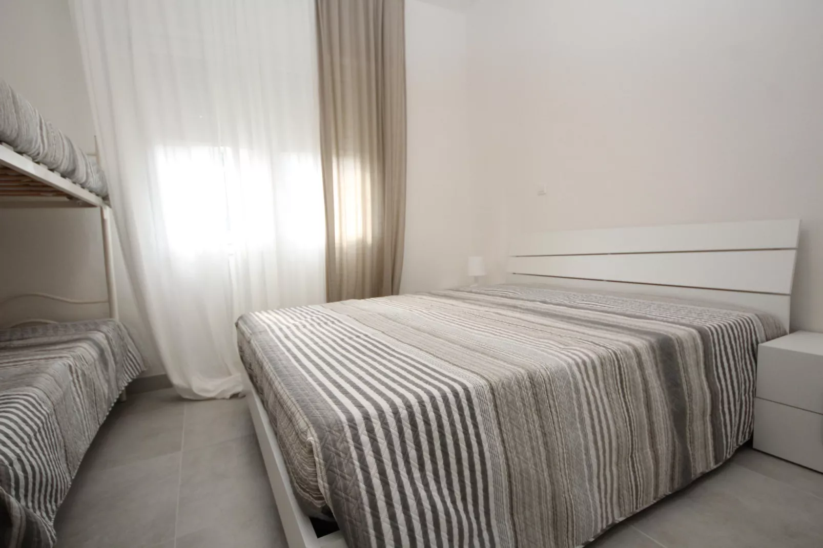 Sandra via Milano trilo - 13