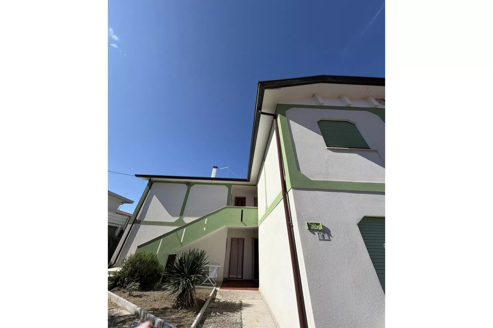 Susy trilo – 6 -Buitenkant zomer