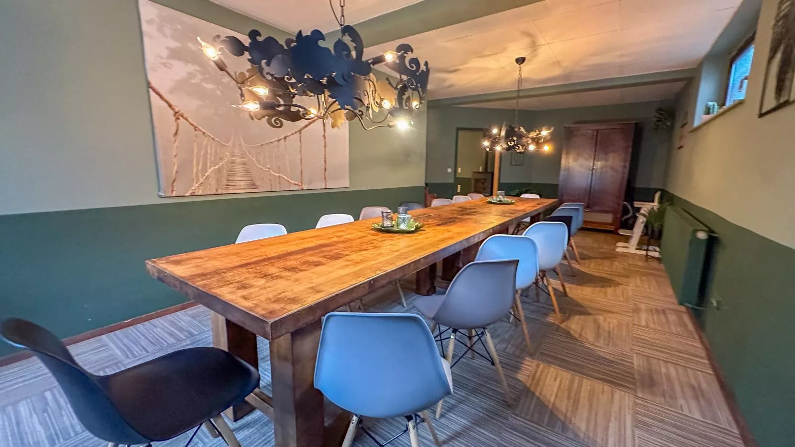 Großlangenfeld-Eetkamer