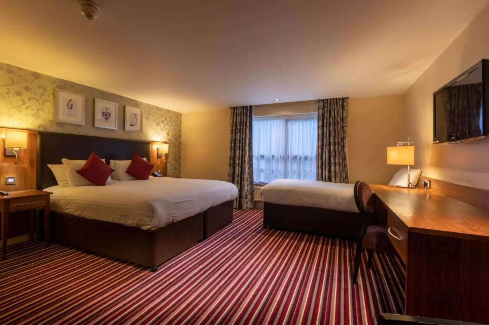 Standard Family of 3 Room-Slaapkamer