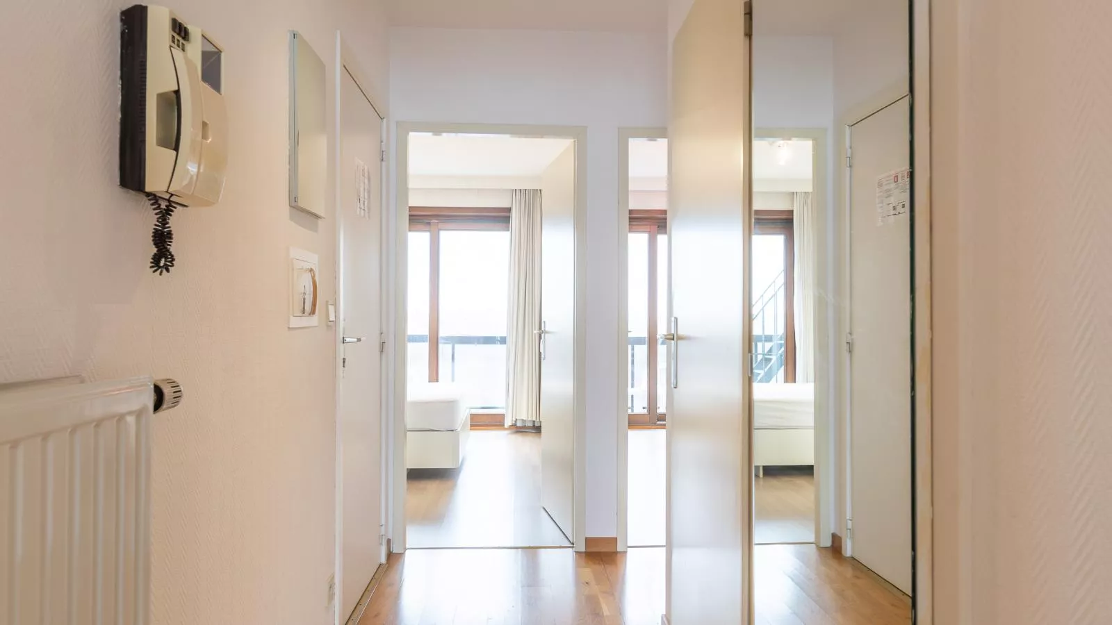 Duinroos - 0204 + park. 0204-Binnen