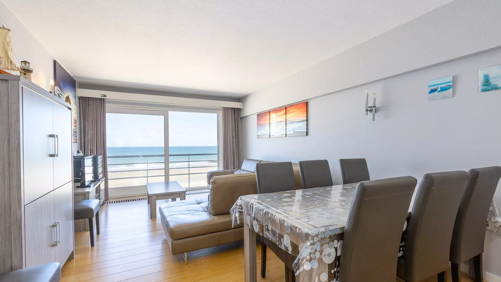 Manager  - 0511 + park. 33-Woonkamer