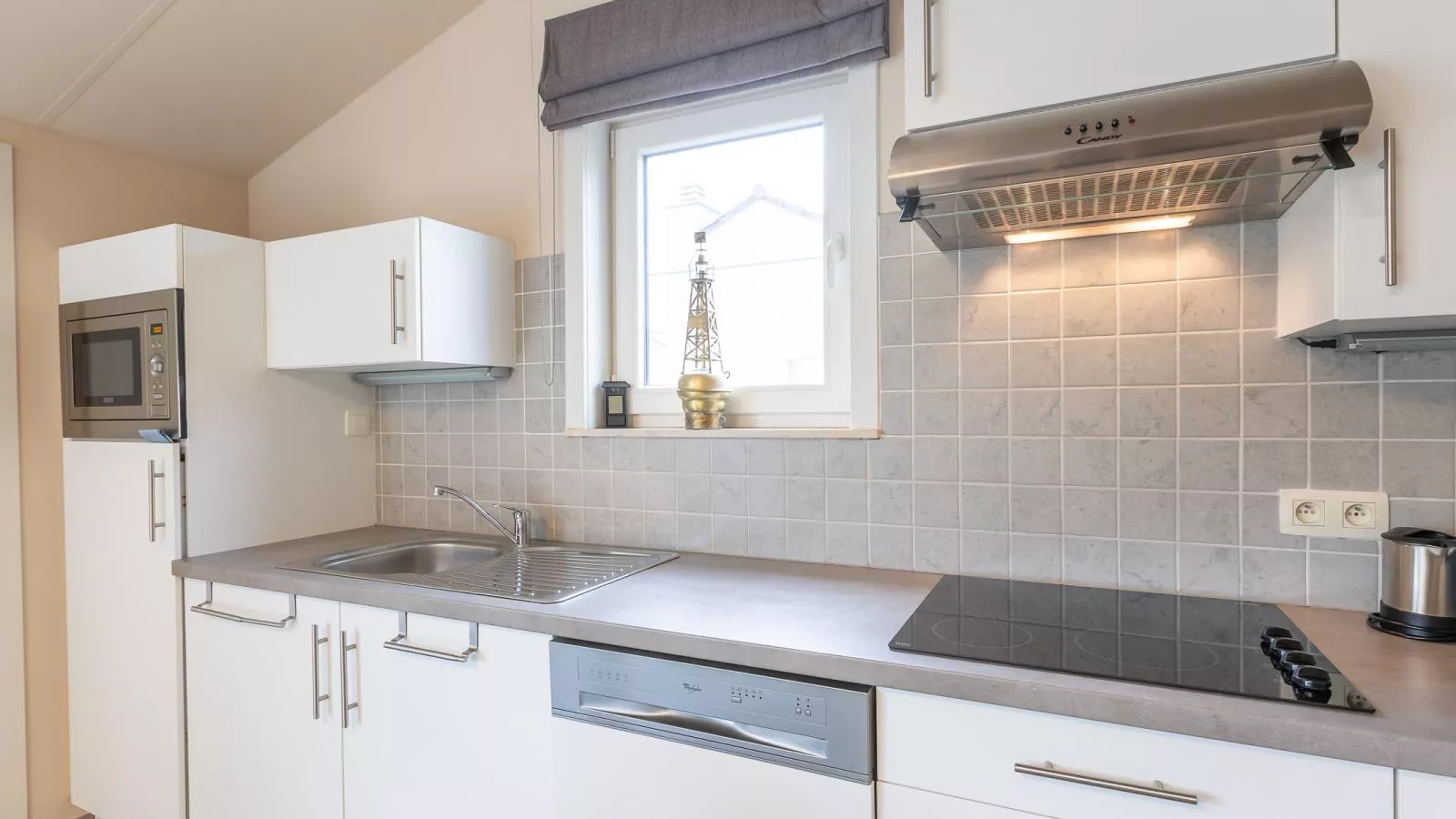 Zee & Polder - Huis 31 + park. 31-Keuken