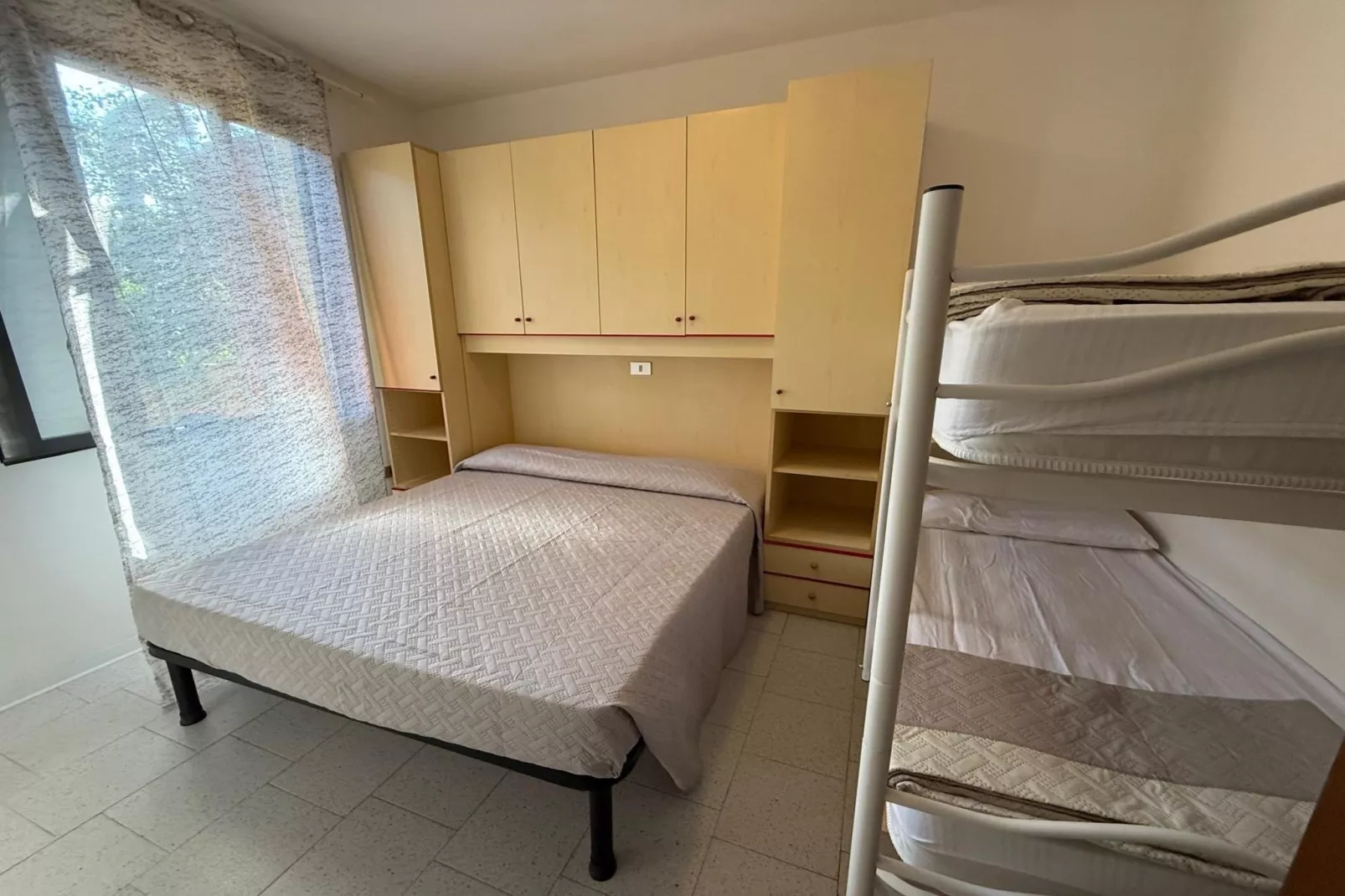 Germana trilo – 1 -Slaapkamer