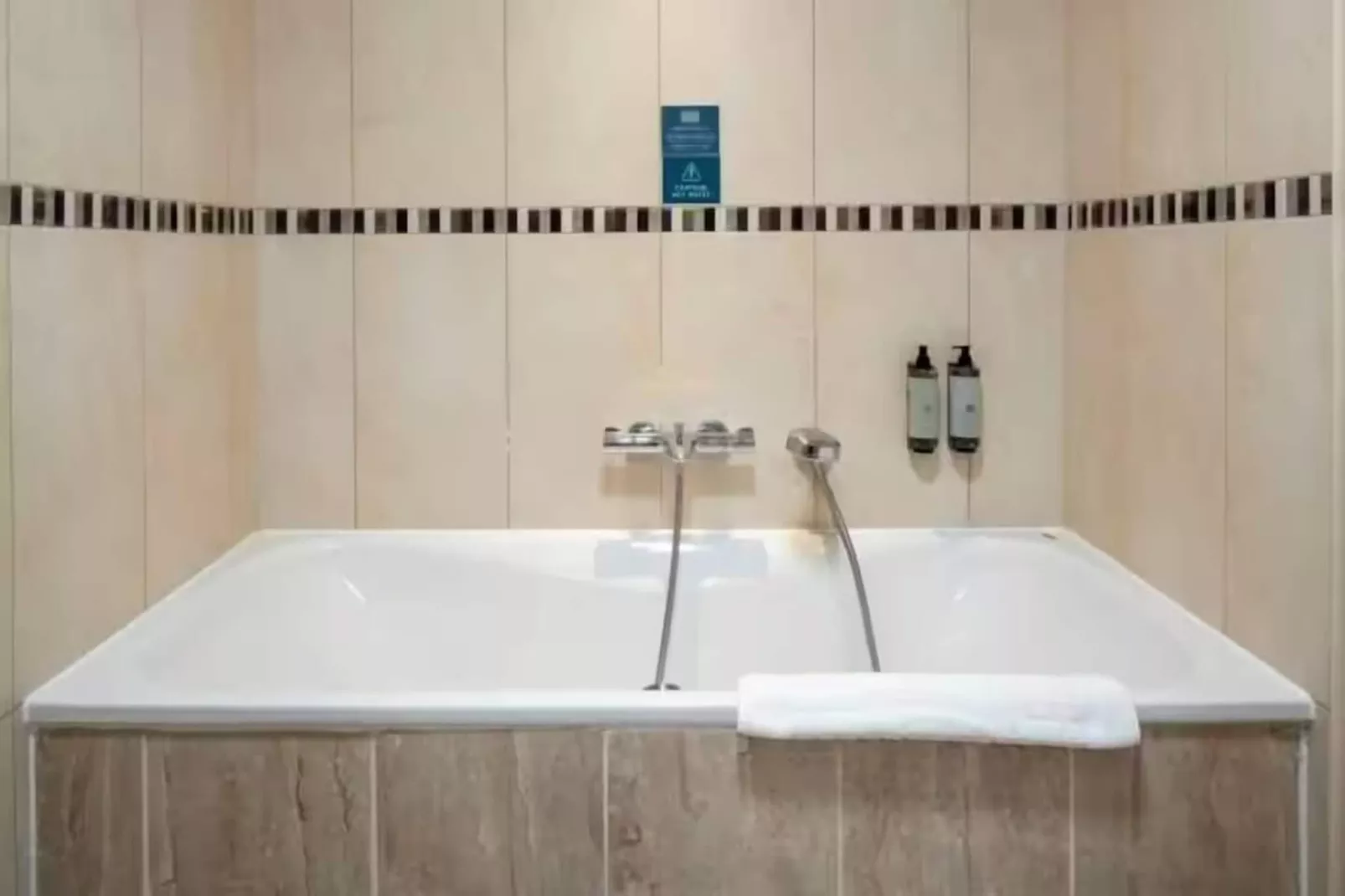 Executive Double Room-Badkamer