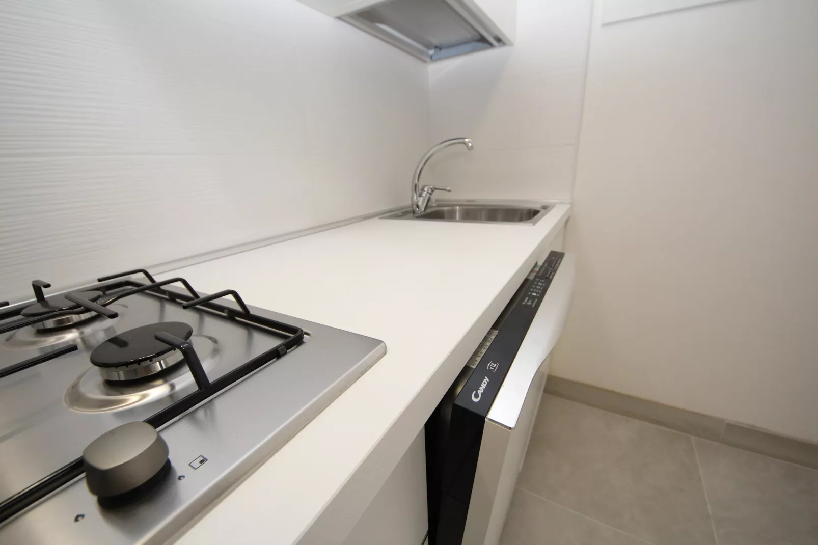 Sandra via Milano trilo - 15 -Keuken