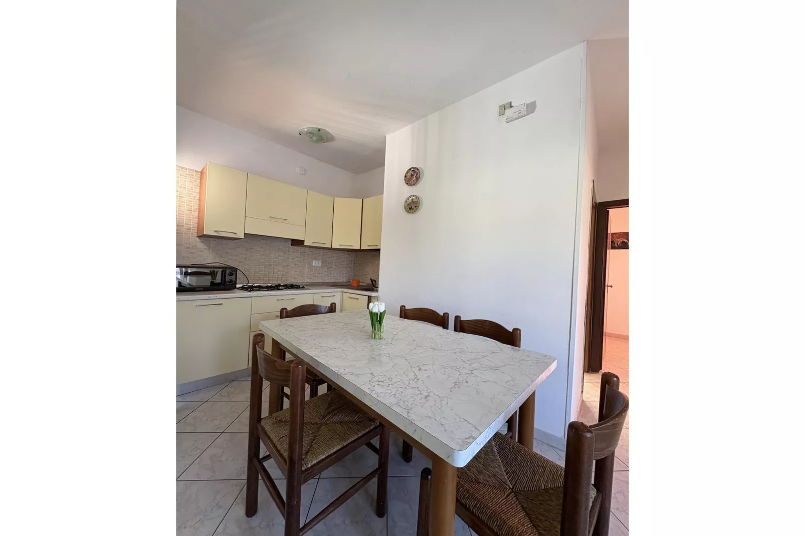 Susy trilo – 6 -Eetkamer