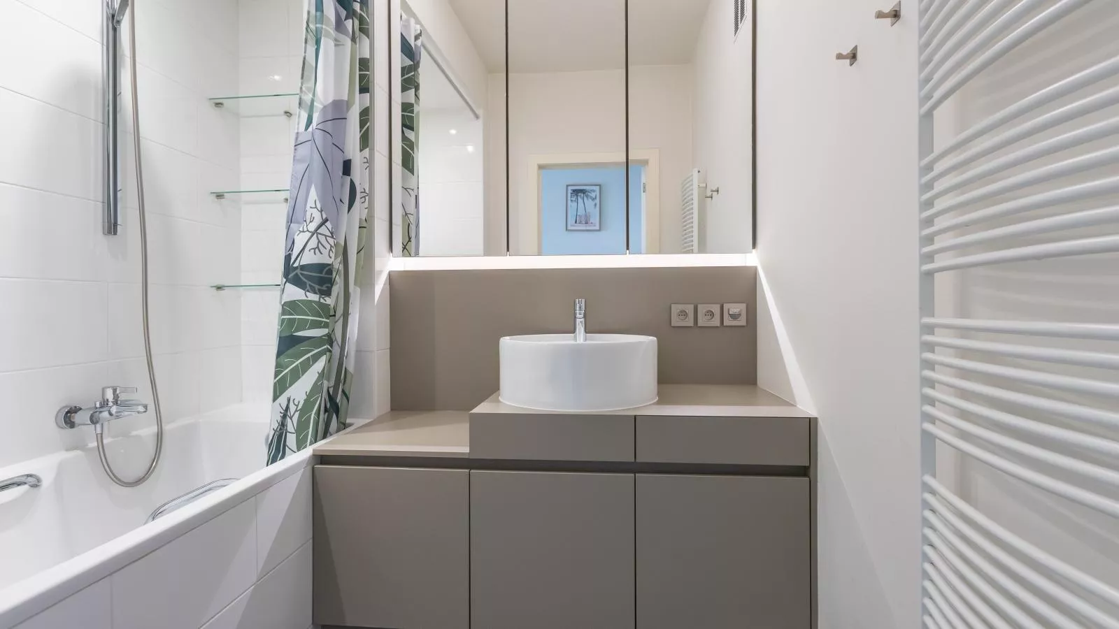 Loukojack - 0601 + park. 12-Badkamer