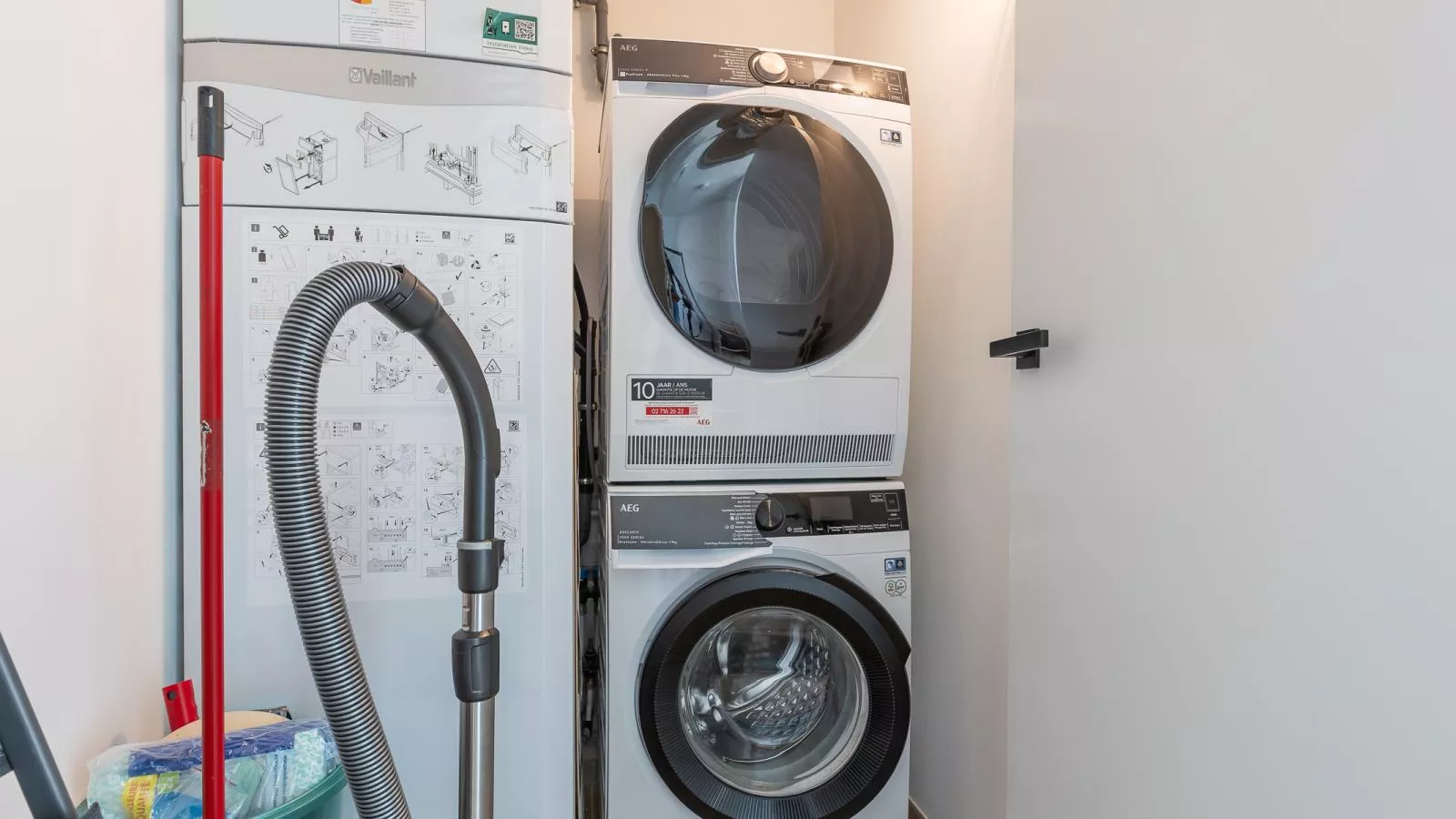 Green Lane The Sun  - 0401 + box 60