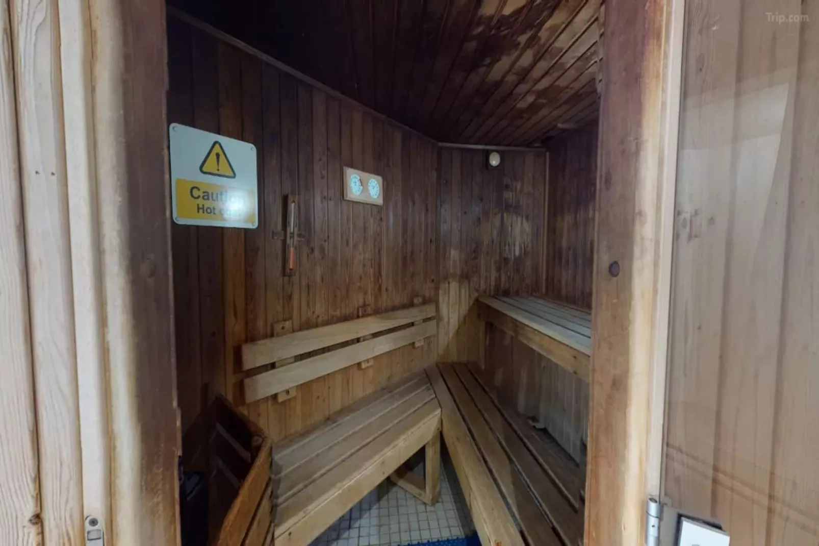 Deluxe Double Studio with Balcony-Zwembad