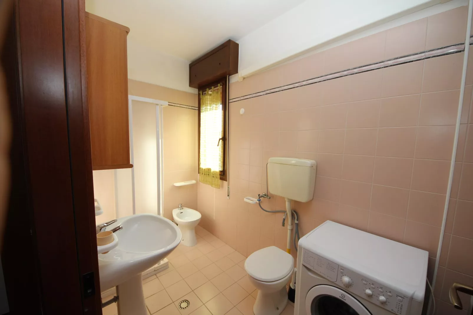 Jolanda TD – 56-Badkamer