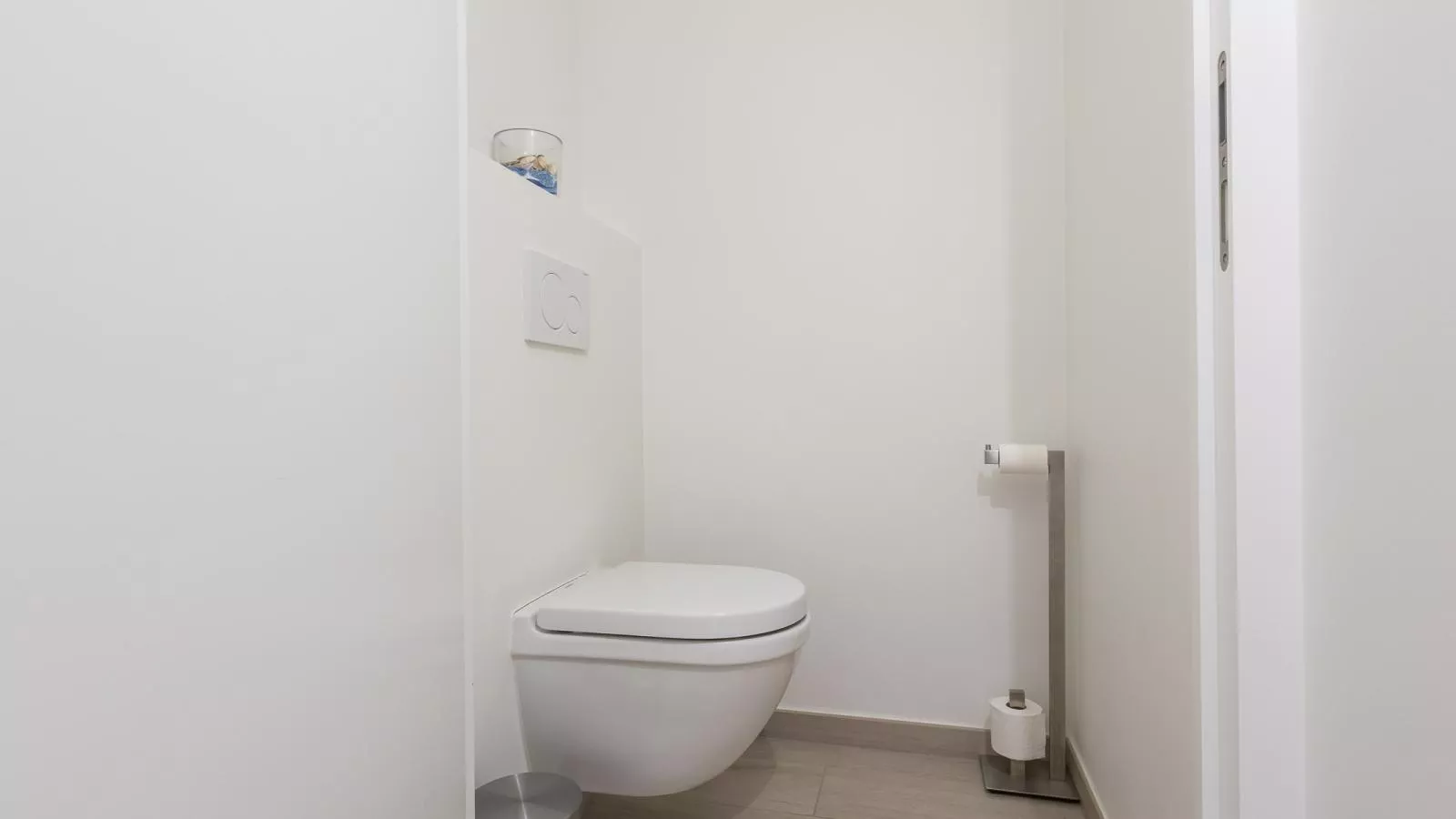 Manager  - 0509 + box 39 (Green Garden)-Binnen