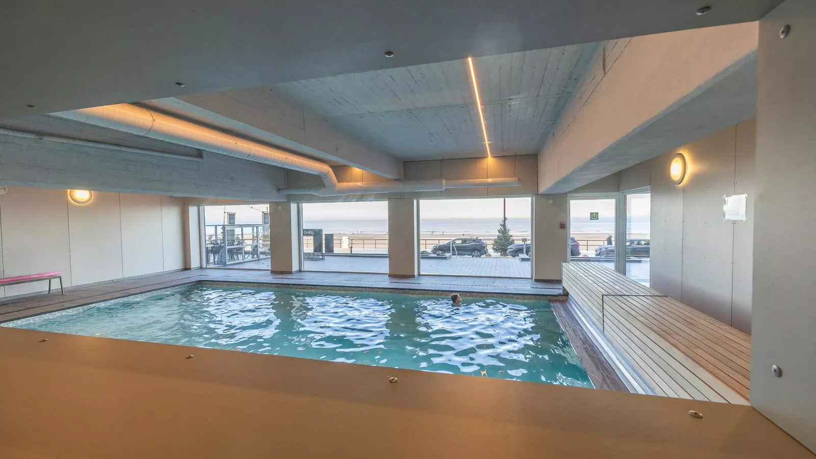 Manager  - 0509 + box 39 (Green Garden)-Zwembad