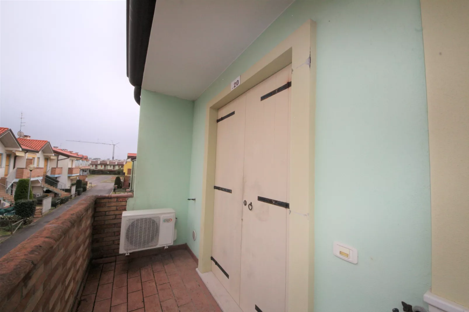 Solmare trilo -61/14-Terrasbalkon