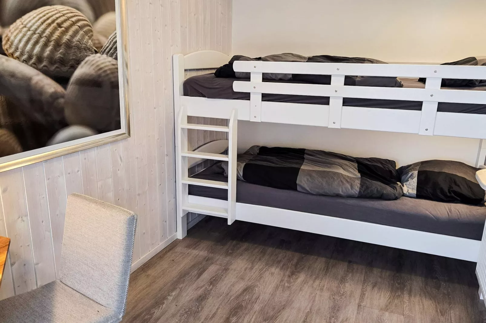 MERKUR 35+33 S DHH 1.RH. - Binnen