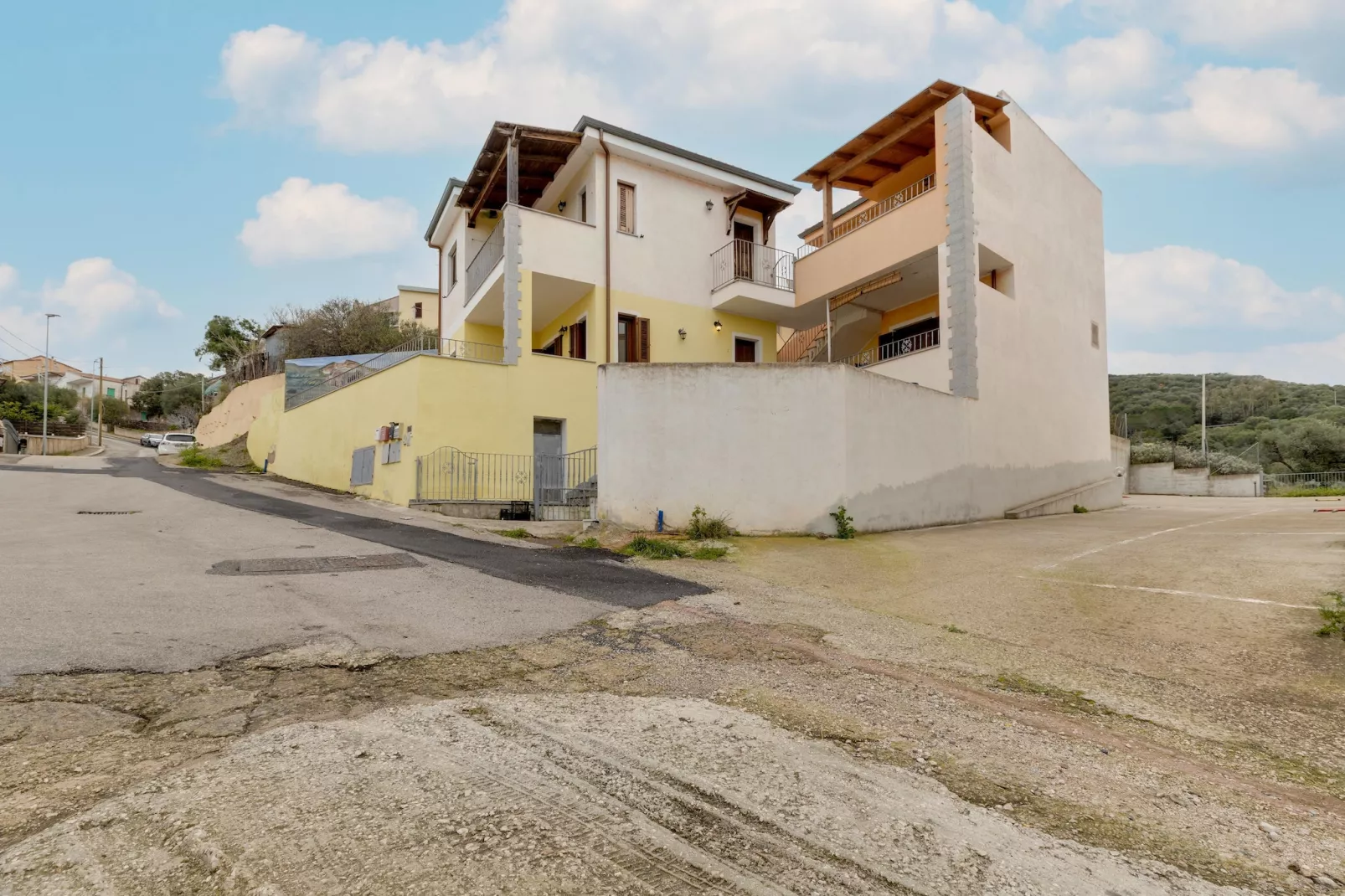 BILO BADESI CON PISCINA - Buitenkant zomer