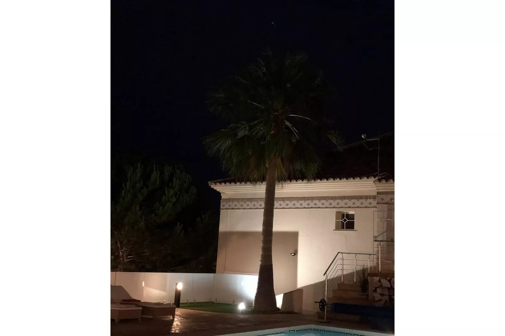 Casa de la Frontera-Buitenkant zomer