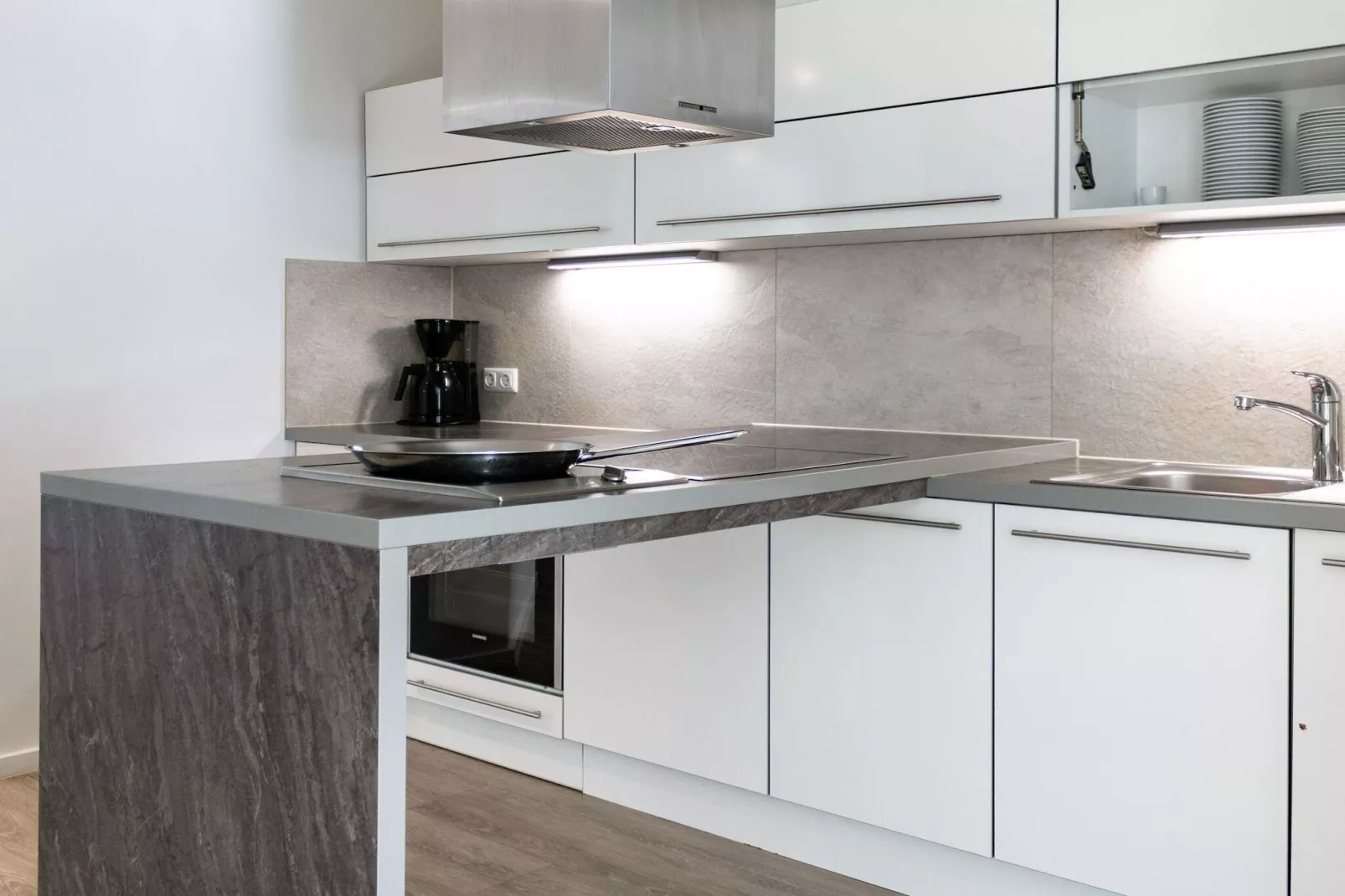 J_Z 10+2 *SWD - Binnen