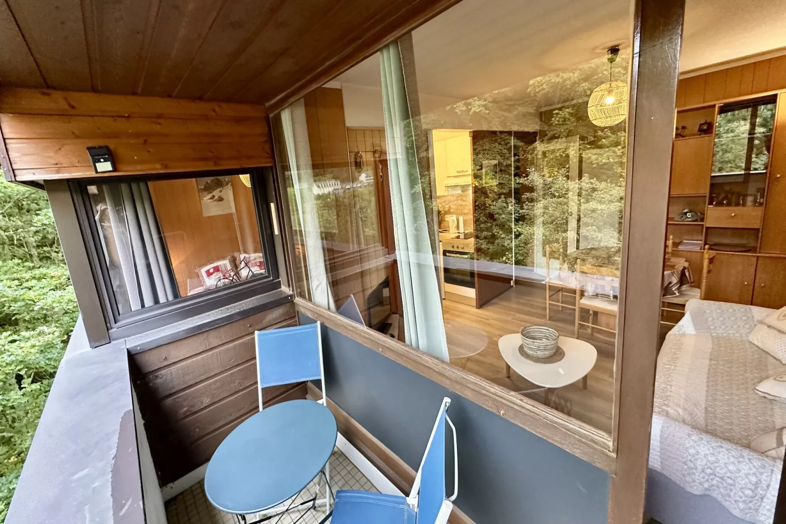 Le Pradet C 513 - Le Mont Dore 4pers-Terrasbalkon