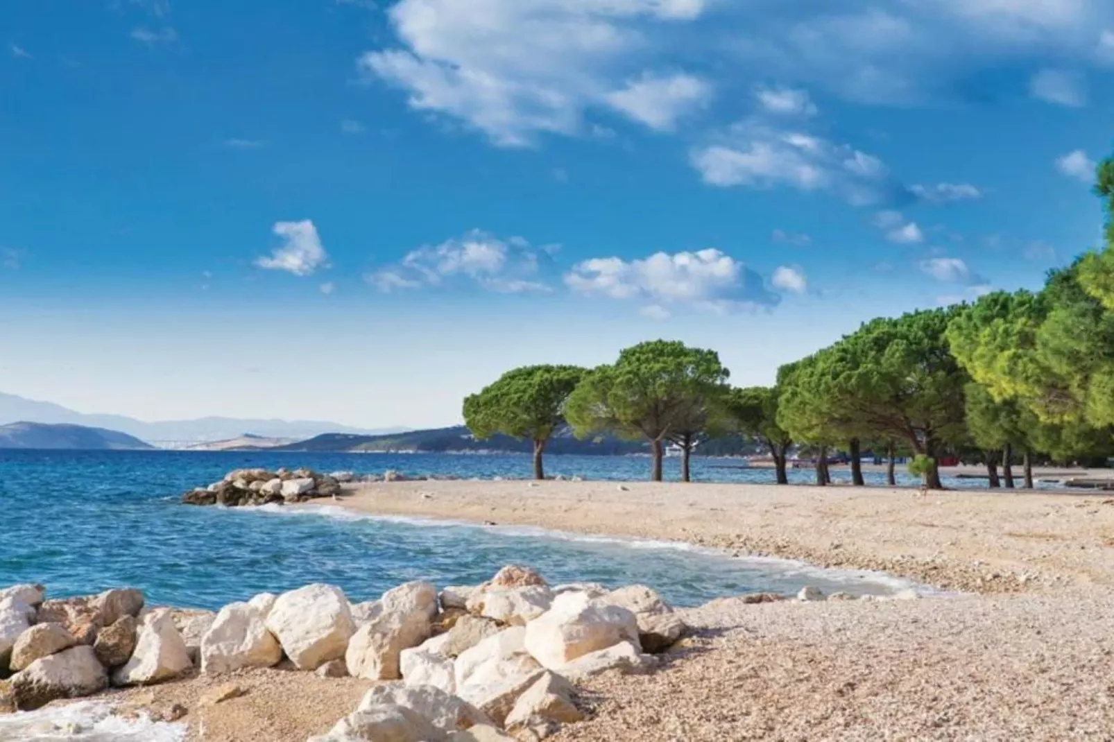 Apartments Panorama - Two Bedroom Apartment with  Terrace and Sea View (1)-Sfeer